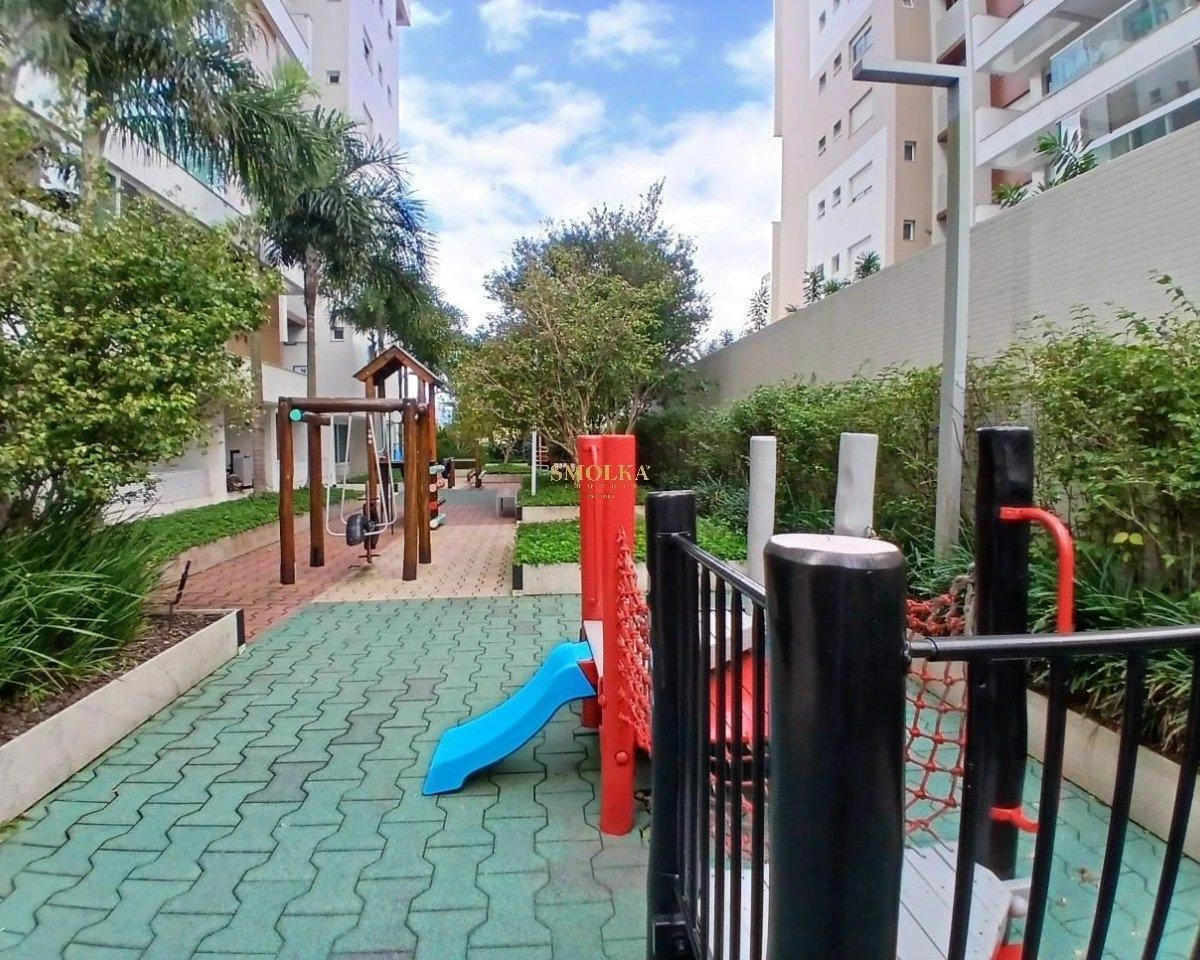 Apartamento com janelas do piso ao teto, Agronômica — photo 31