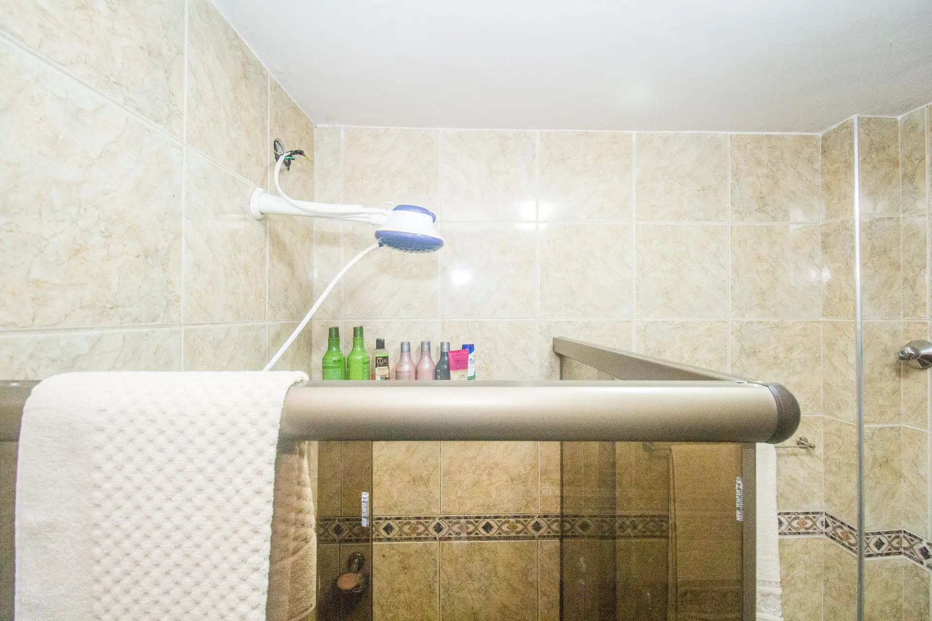 Furnished 2-bedroom apartment with 2 bathrooms — photo 34