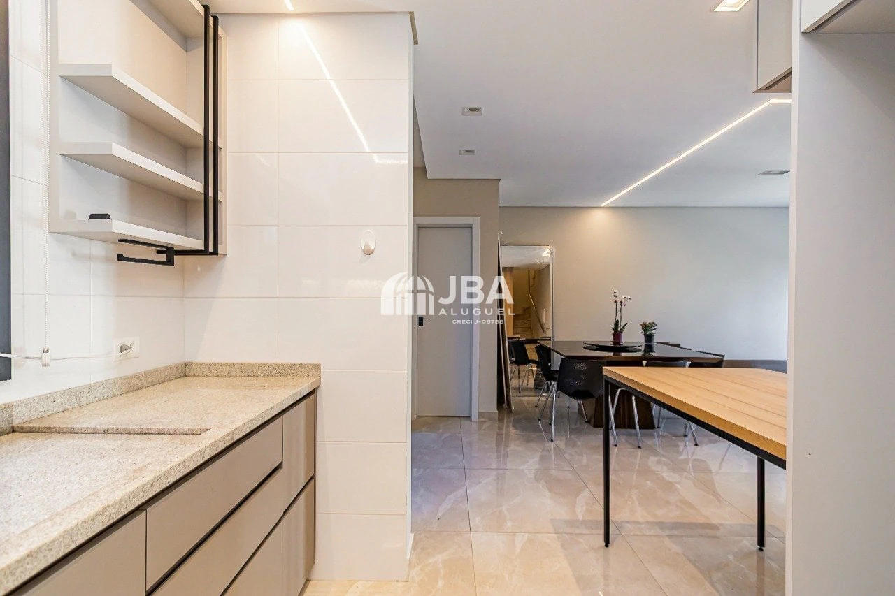Casa de 125 m² con balcón gourmet y bañera — photo 2