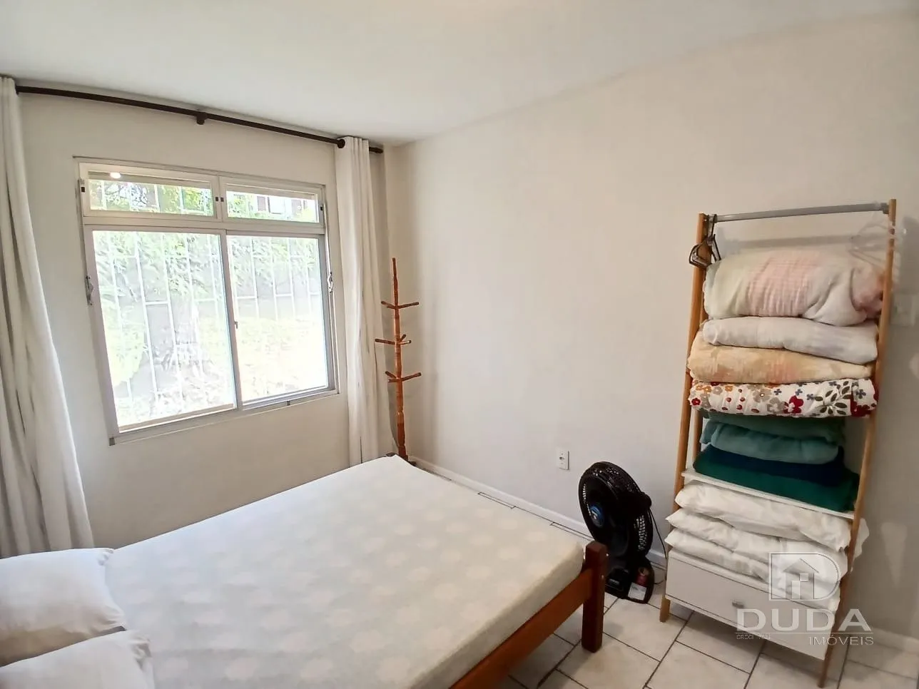 2-bedroom apartment with a washing machine in Florianópolis — photo 16