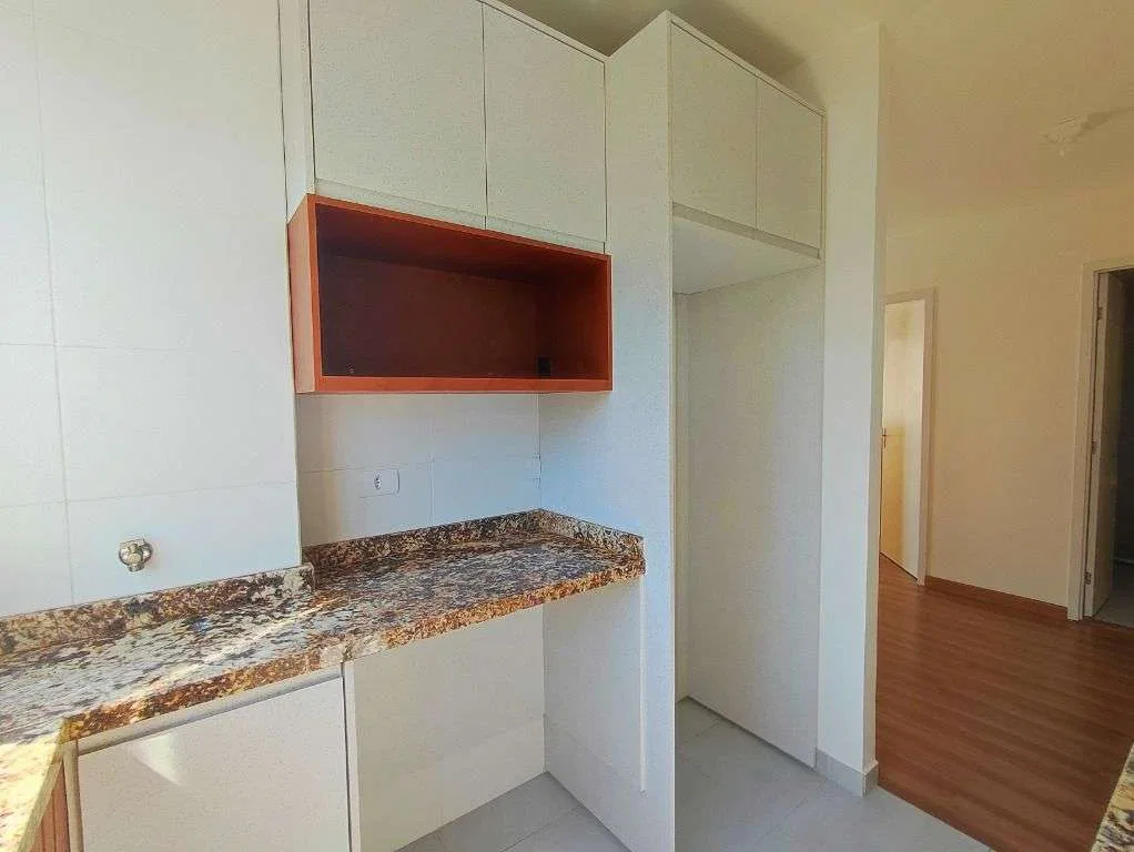 2-bedroom apartment with wood or laminate floors in Curitiba — photo 22