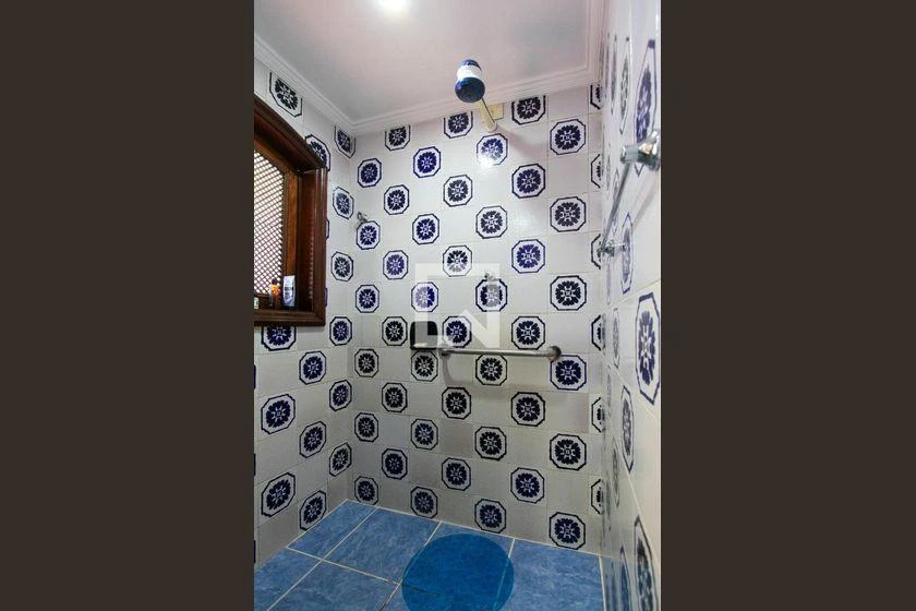 Furnished house with 4 bedrooms and a gas stove 657 m² — photo 48