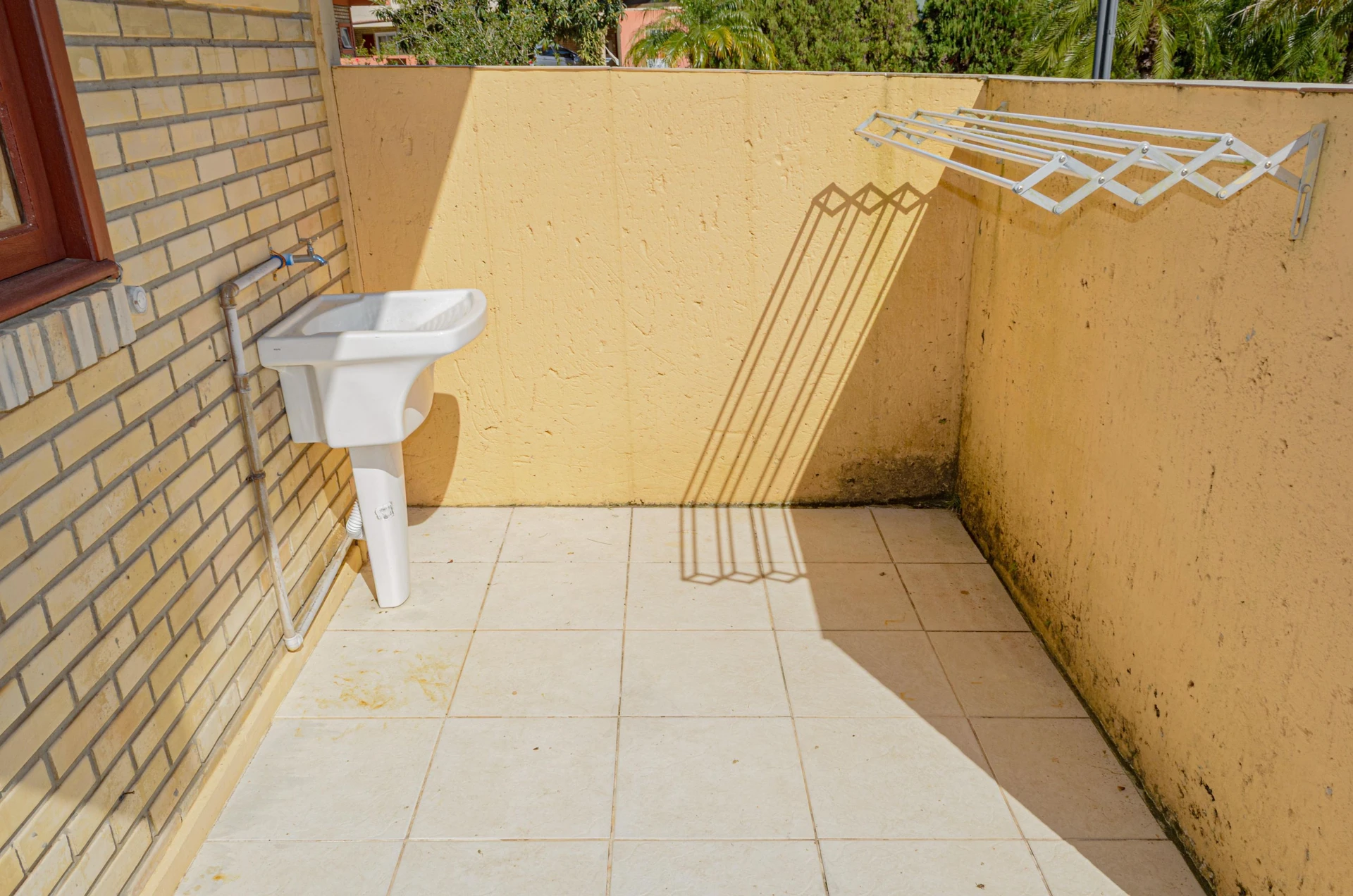 2-bedroom house with a garden in Florianópolis — photo 22