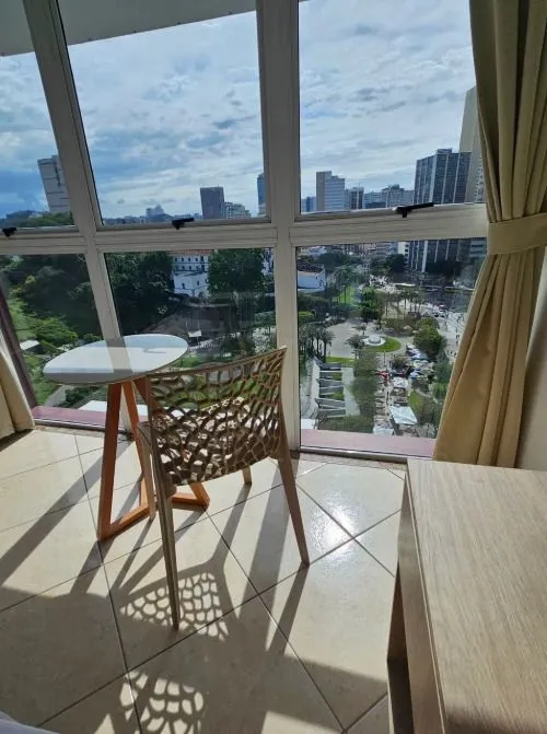 Furnished studio, 40 m², with floor-to-ceiling windows — photo 10