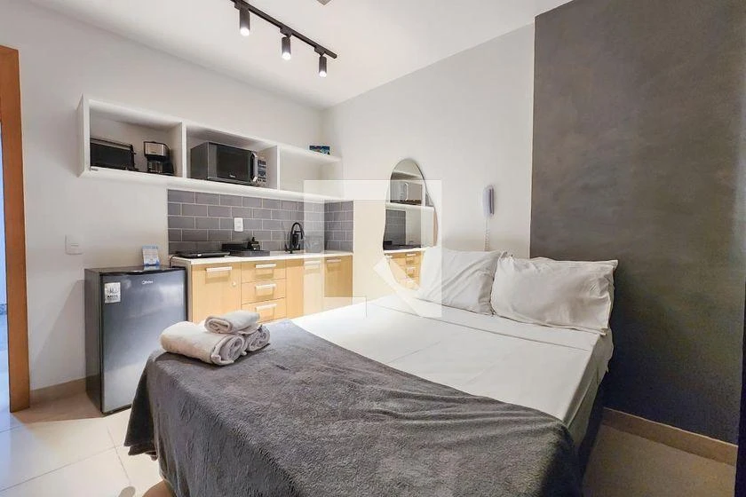 Мебльована квартира з 1 спальнею, 15 м² — photo 7