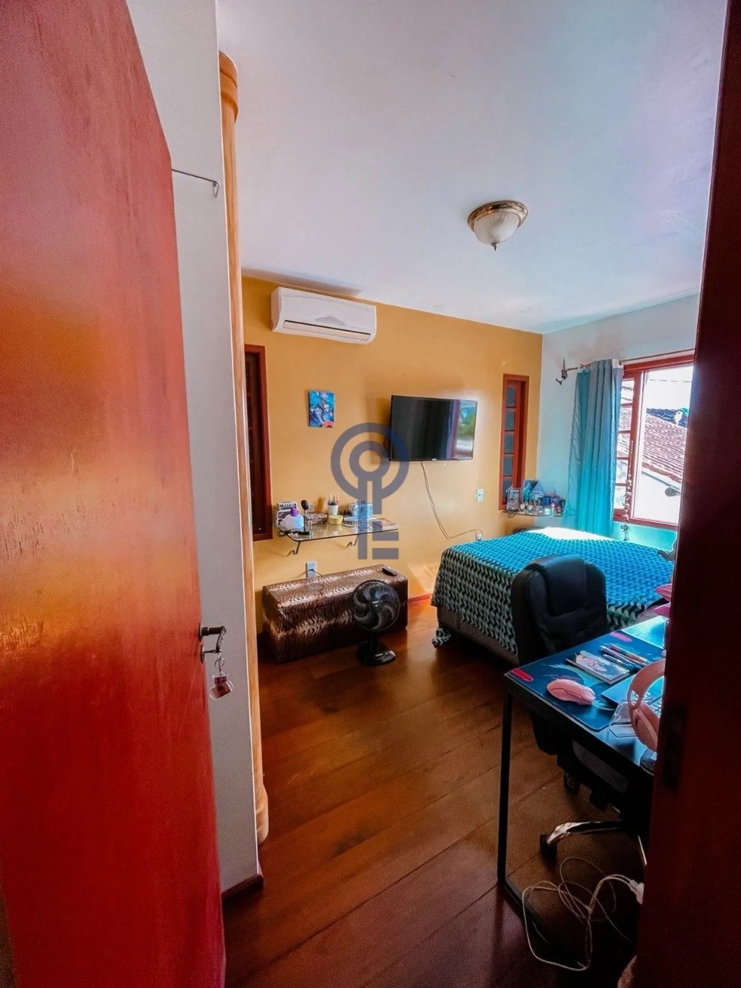 Casa amueblada con 3 dormitorios y 150 m² — photo 41
