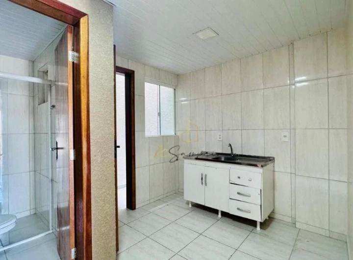 25 m² studio with a glass shower and electric showerhead — photo 7