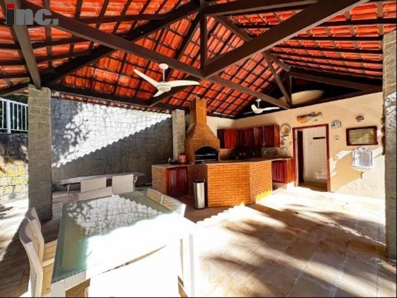 Casa neocolonial con 4 dormitorios y 3 suites — photo 2
