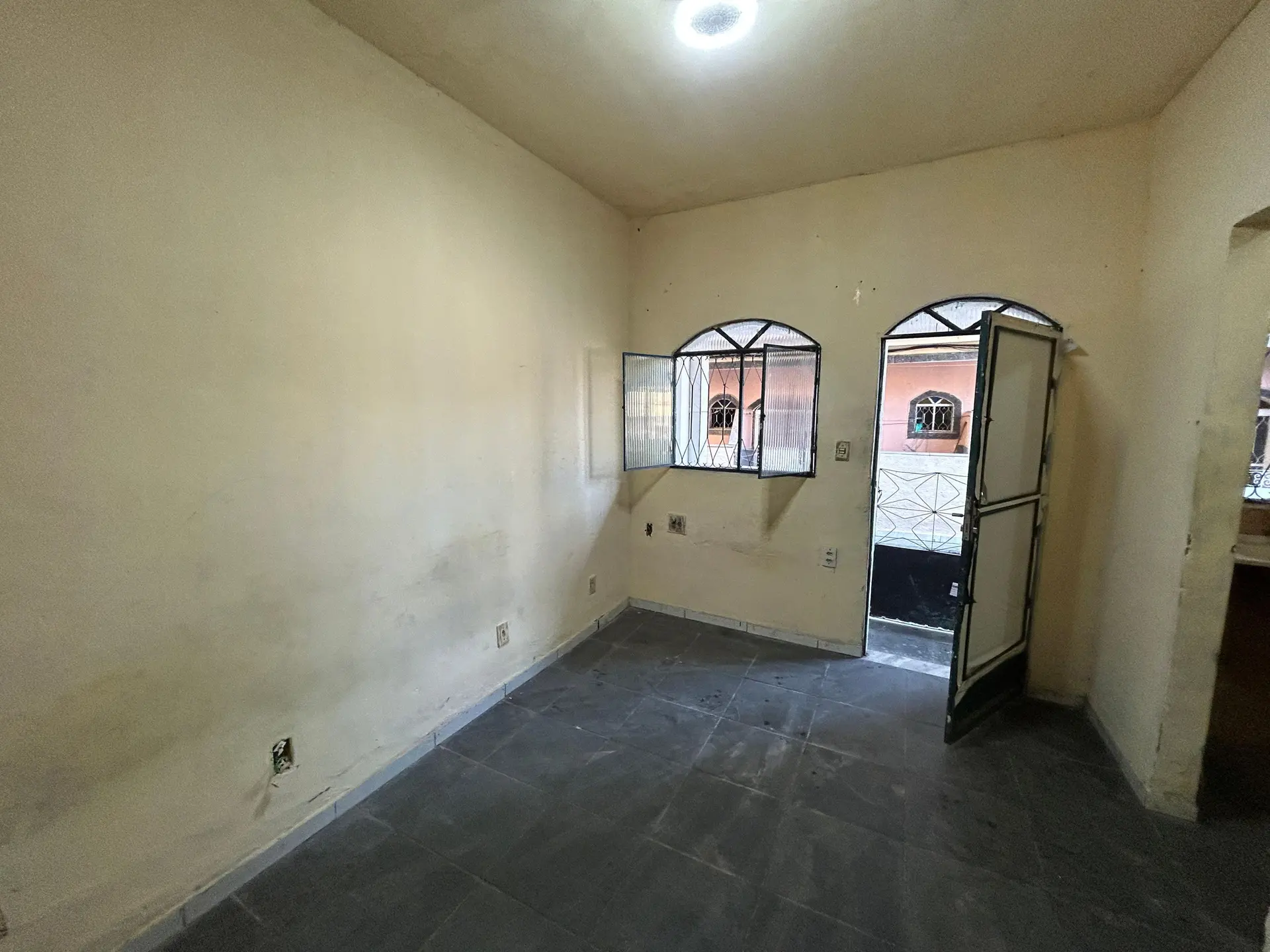 Unfurnished studio for rent with 1 bedroom and 1 bath — photo 10