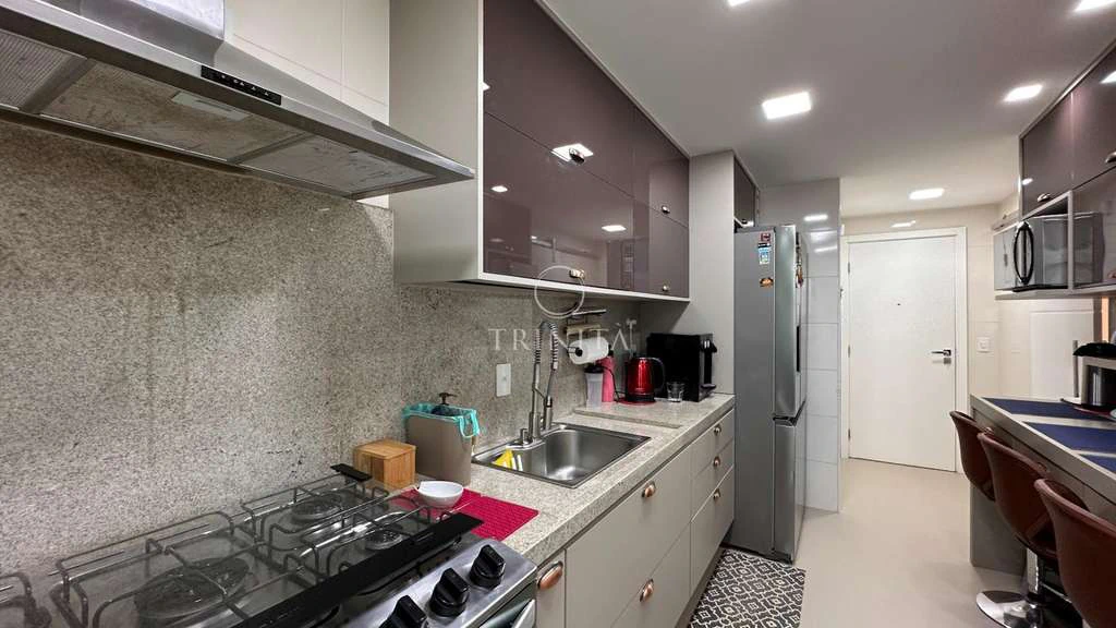 158 m² apartment with 3 bedrooms and open-plan kitchen — photo 19