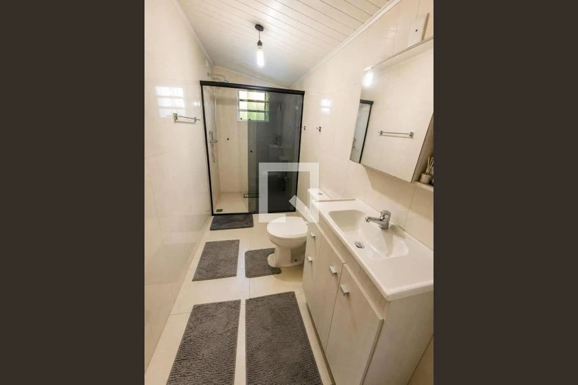 Unfurnished house with 4 bedrooms and 4 bathrooms — photo 10