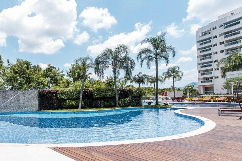 Furnished apartment, 80 m², with a water view — photo 13