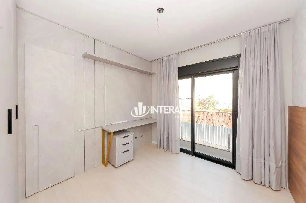 House in a gated community with 3 bedrooms and 172 m² — photo 17
