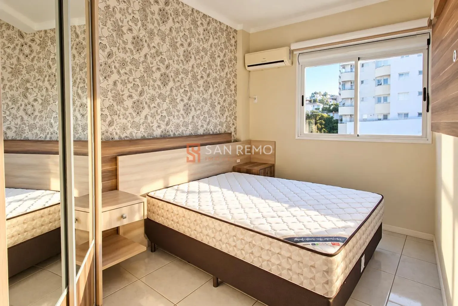 Mountain view in a 2-bedroom apartment, 65 m² — photo 10