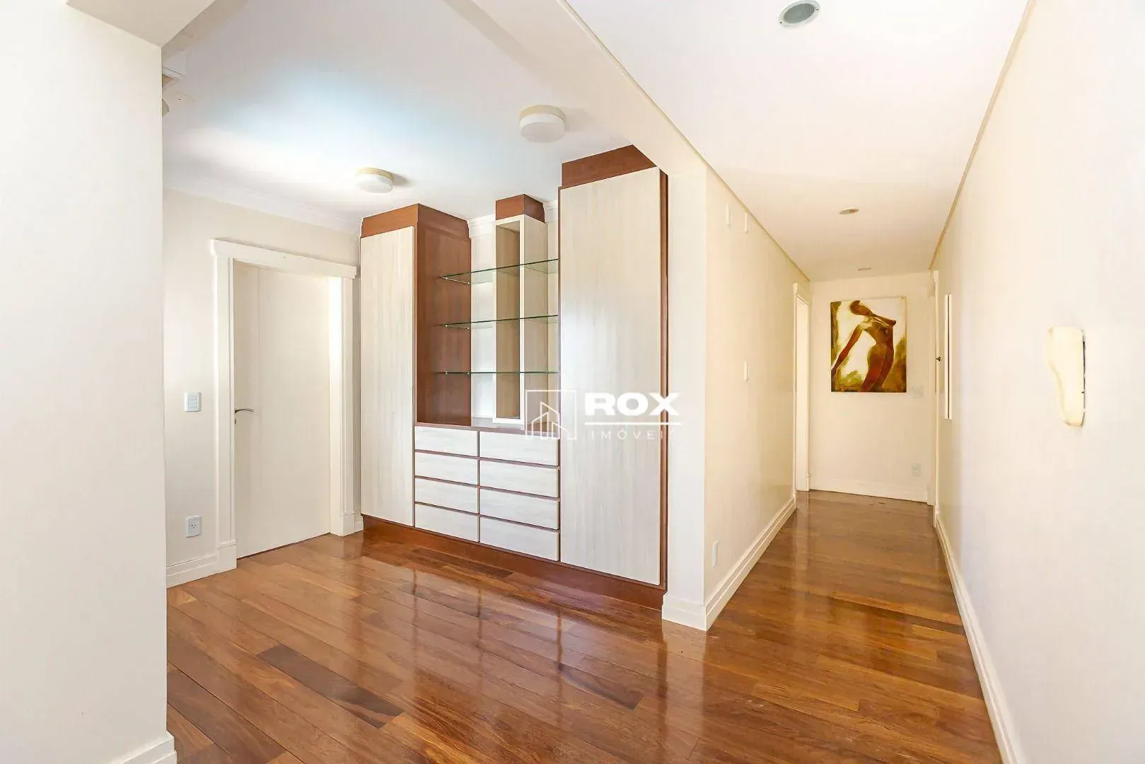 Unfurnished 598 m² house with 6 parking spaces — photo 19