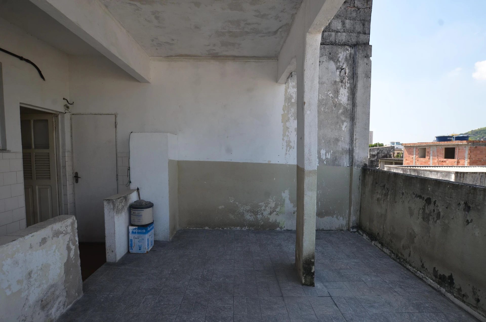 Unfurnished rental apartment with 2 bedrooms — photo 10