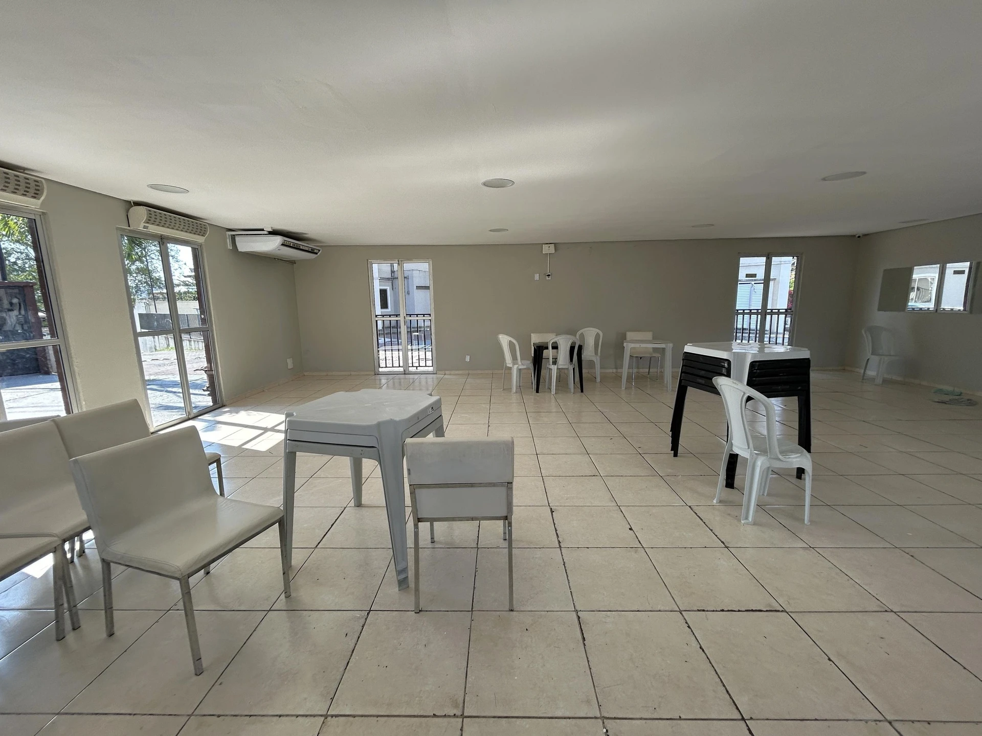 Furnished apartment, 43 m², with a mountain view — photo 47