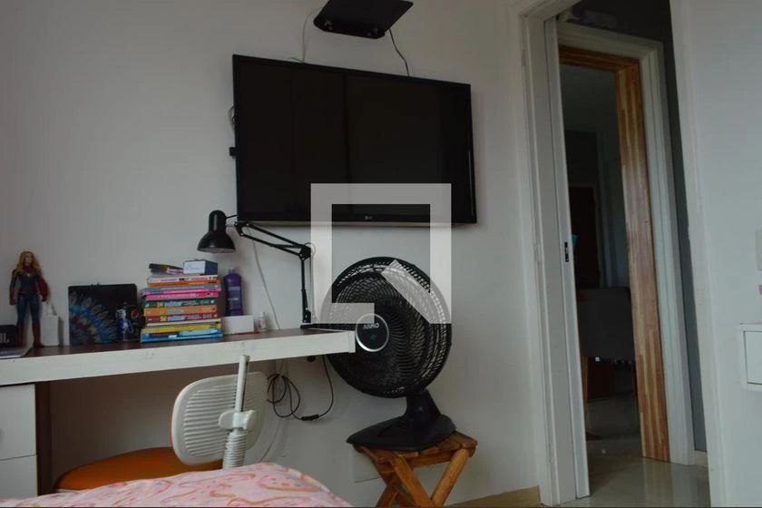 Rental apartment with 3 bedrooms and a balcony — photo 34