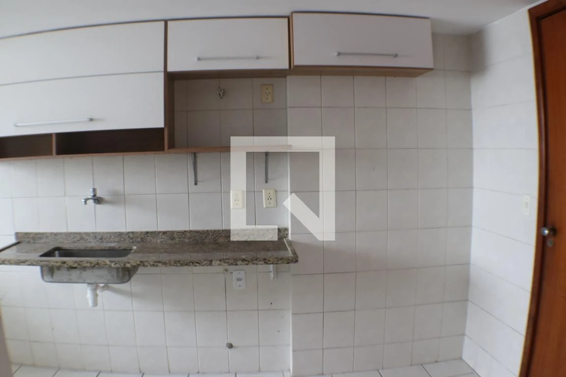 3-bedroom apartment with suite and gourmet balcony — photo 16