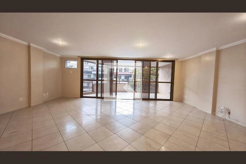 Apartamento com 3 suítes, varanda e 193 m² — photo 21