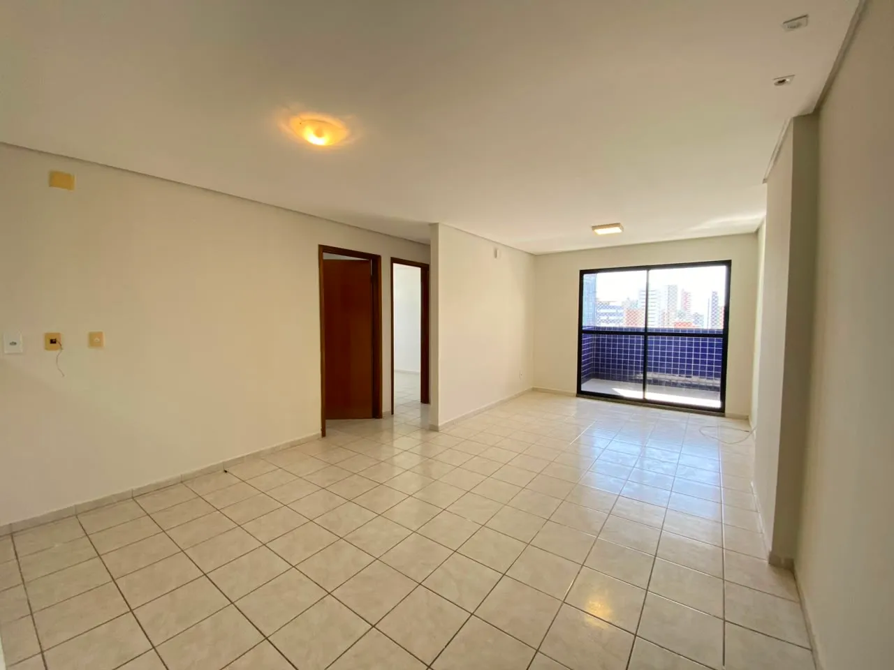 Квартира з 3 спальнями 86 м² із люкс-ванною та 2 паркомісцями — photo 3