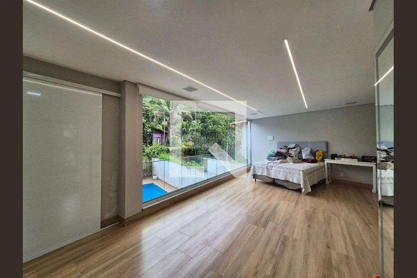 420 m² house with 4 en-suite bedrooms and private garden — photo 3
