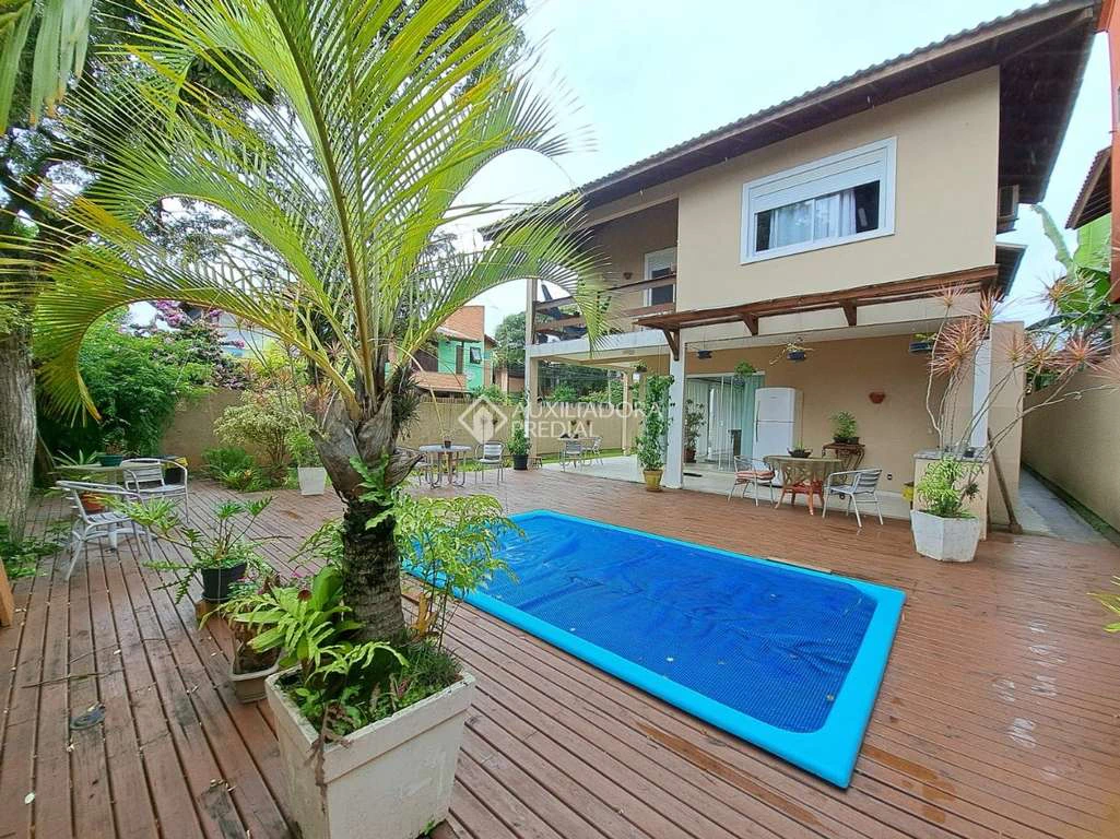 Casa com cozinha aberta e 272 m² — photo 4