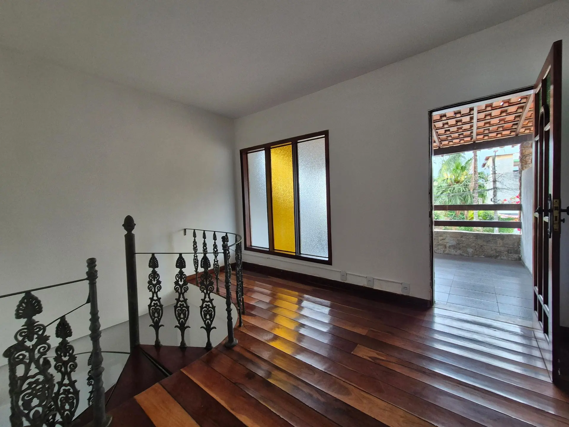 Casa em condomínio com 3 suítes e churrasqueira na varanda — photo 53