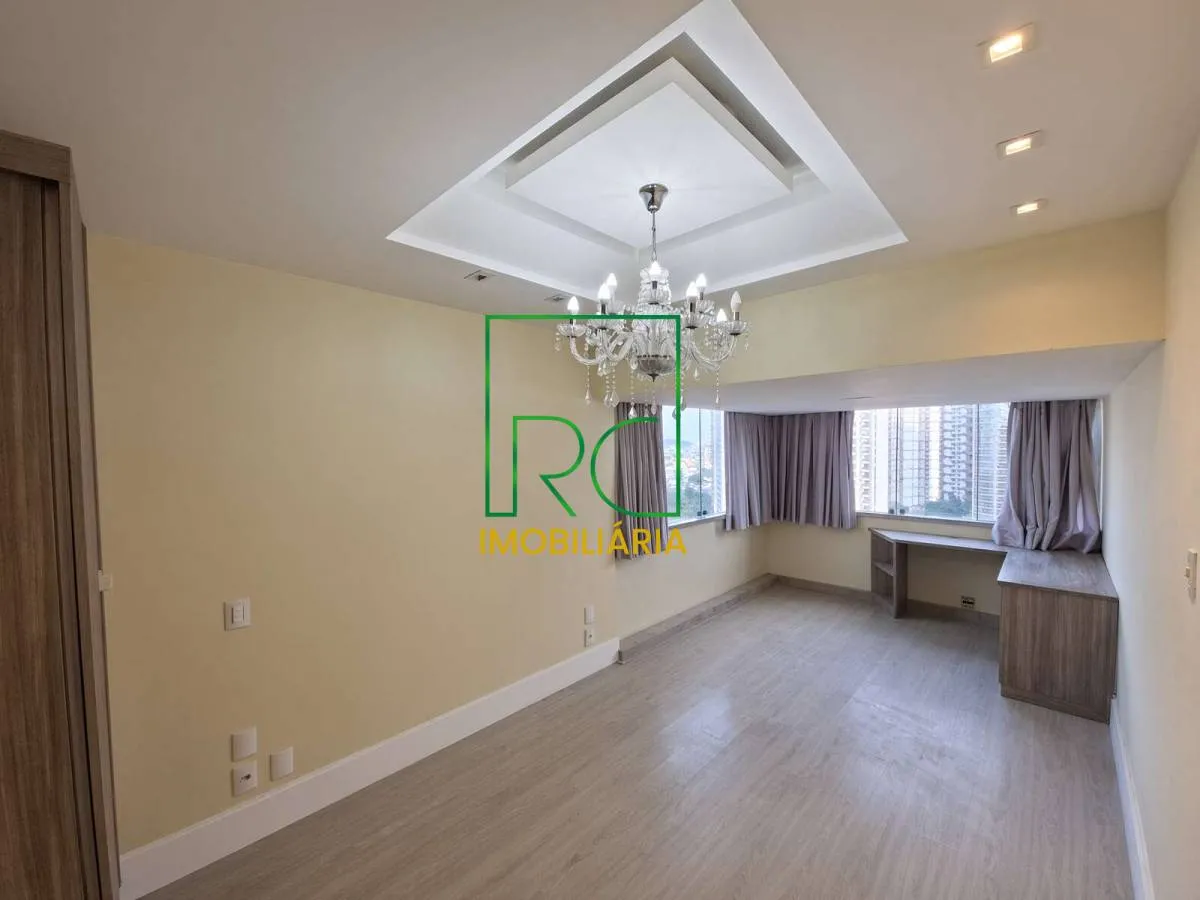 Apartamento de 300 m² com banheira e vista para a água — photo 4