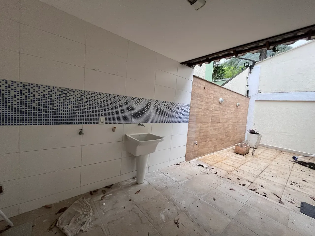 Furnished triplex house with 5 en-suite bedrooms — photo 23