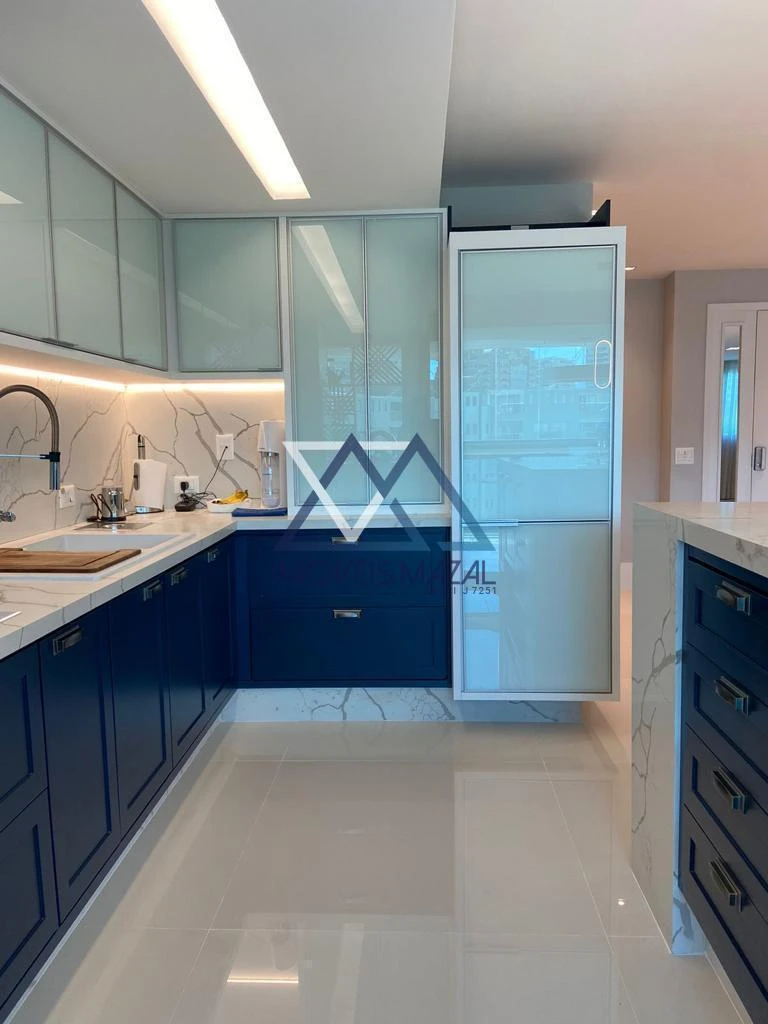 Ванна та 1 спальня: квартира 200 м² — photo 9