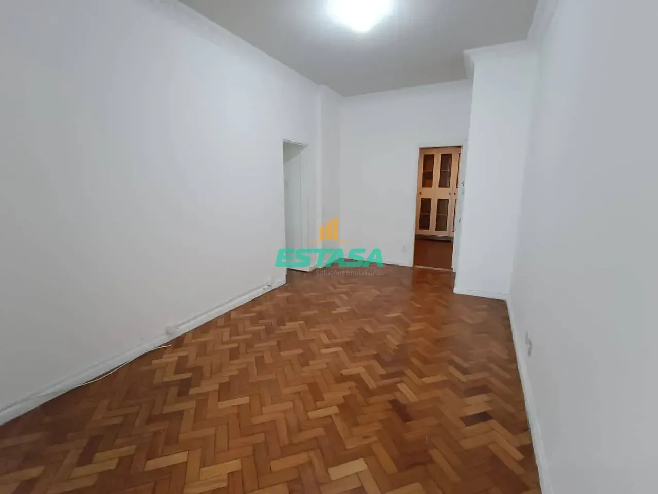 Дерев'яна підлога або ламінат та 2 спальні: квартира 75 м² — photo 13