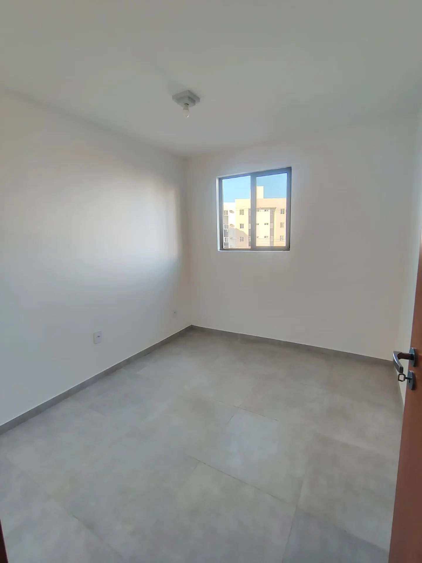 Квартира: 2 спальні, 1 з власною ванною кімнатою, 48 м² — photo 4