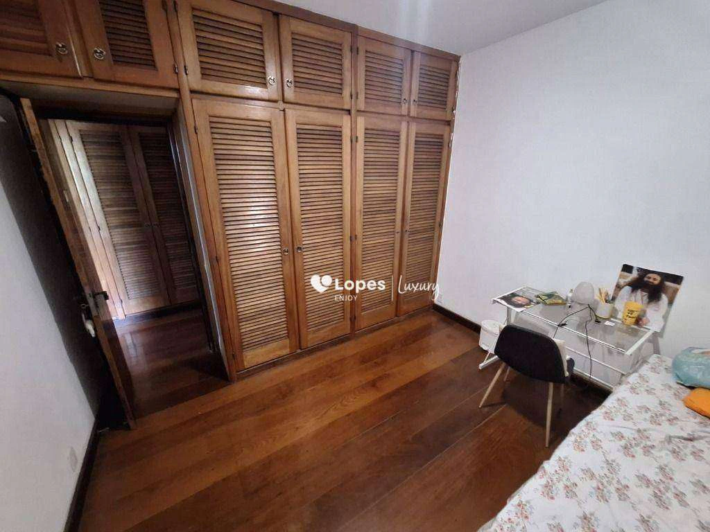 Casa com 6 quartos e 720 m² com piscina e sauna — photo 11