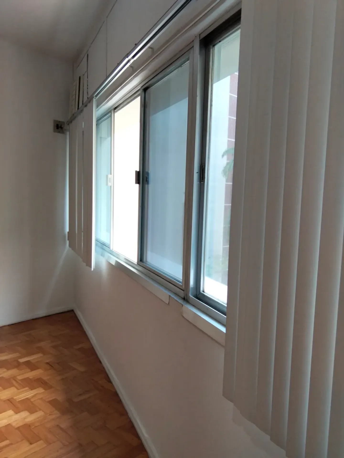 Apartamento, 42 m², com piso de madeira ou laminado — photo 25