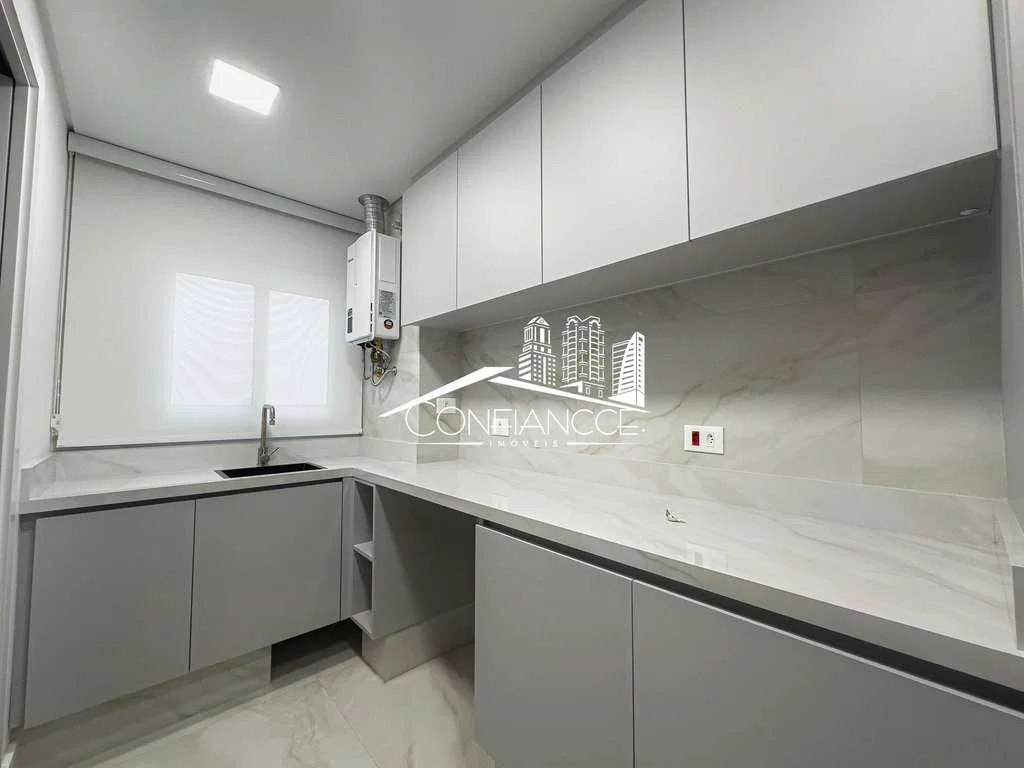 3-bedroom apartment with a private pool in Curitiba — photo 25