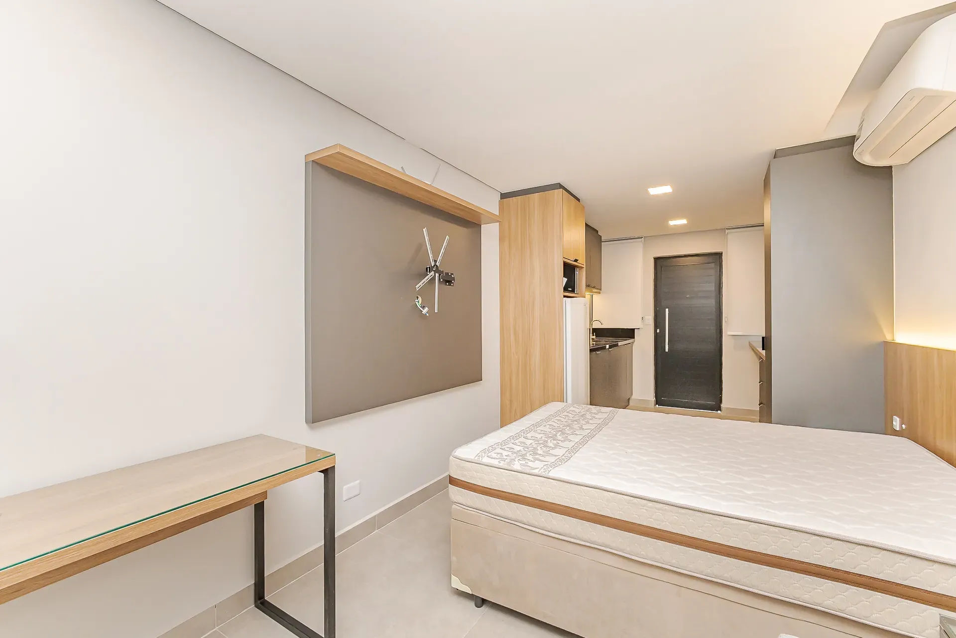 Furnished studio, 24 m², with a washing machine — photo 12