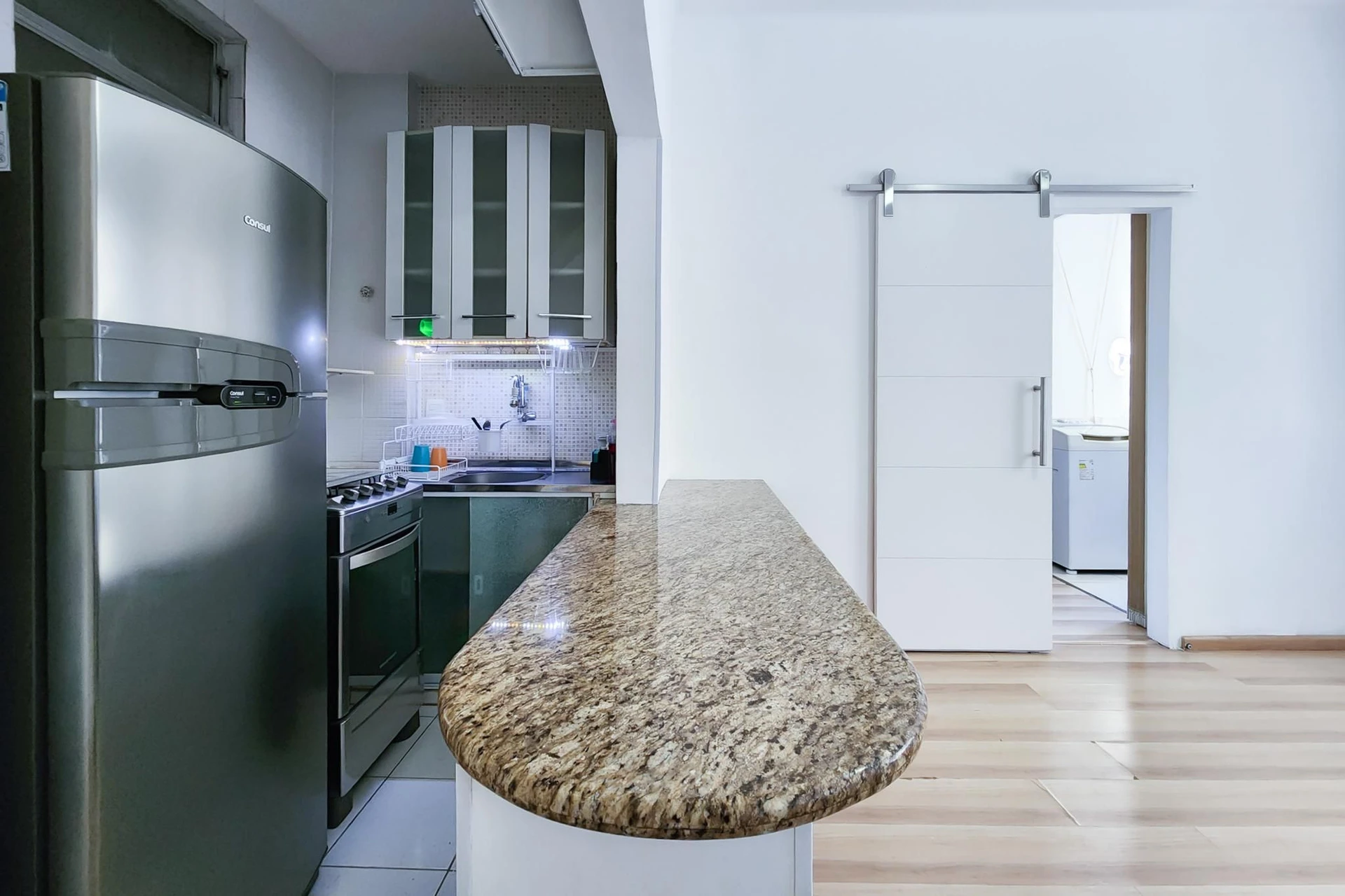 Furnished apartment, 43 m², with a washing machine — photo 8