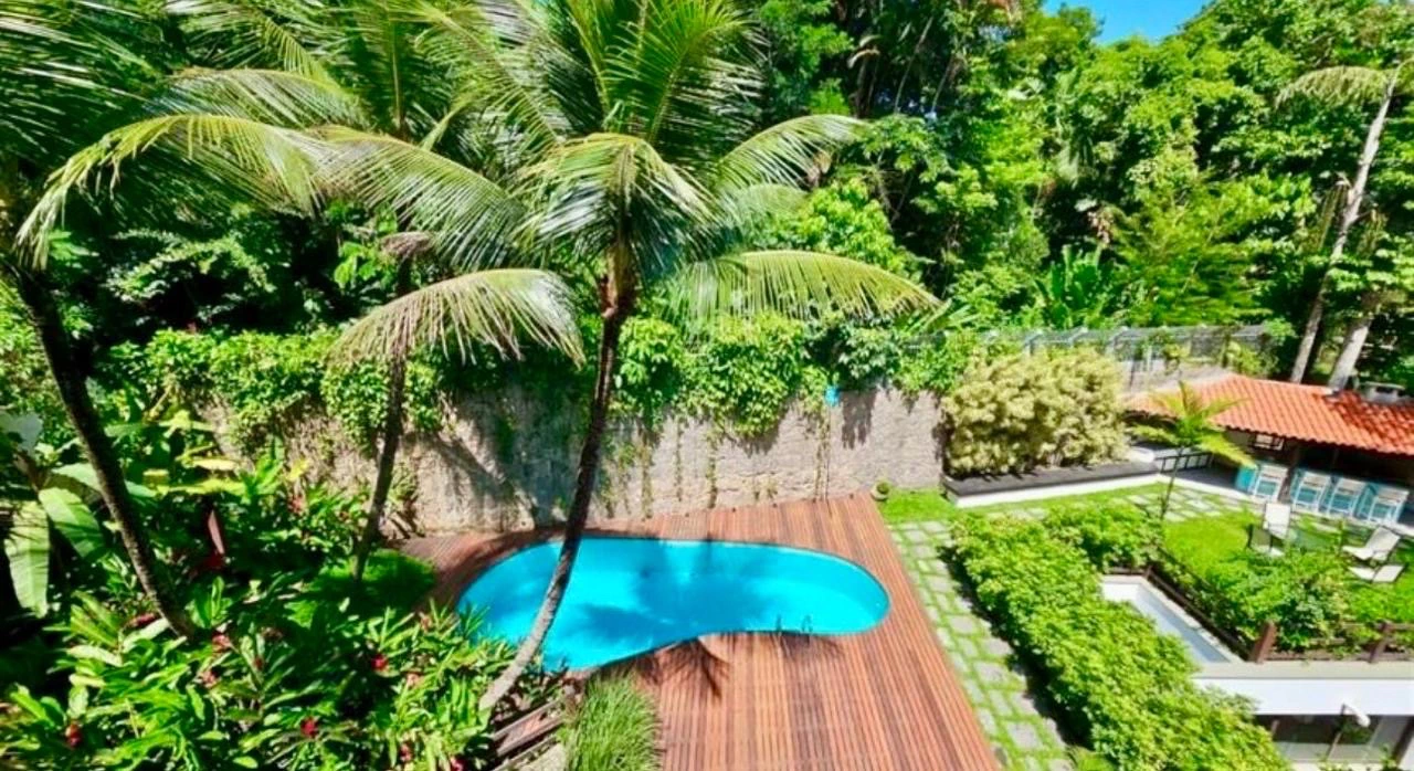 Casa de 5 quartos com 960 m² e 8 banheiros — photo 17