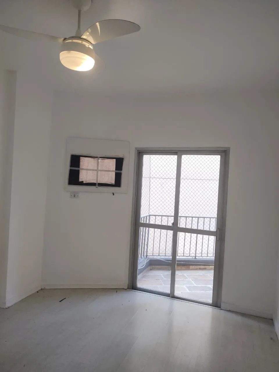 Rental apartment with 96 m², 2 bedrooms and 2 bathrooms — photo 4