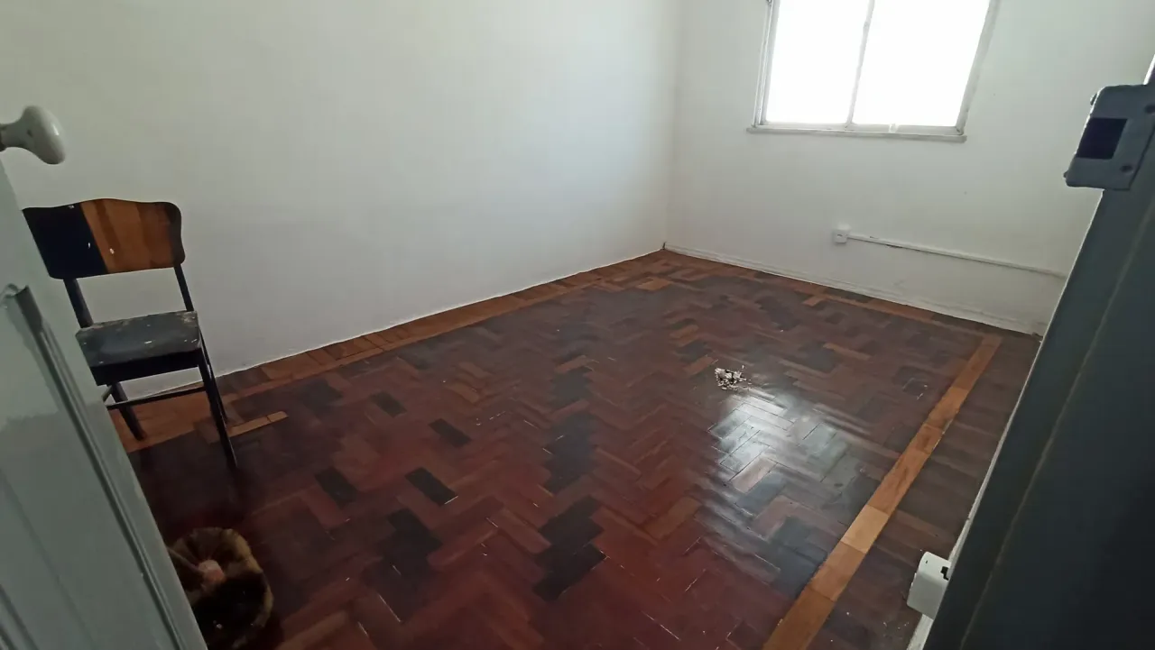 House, 90 m², with wood or laminate floors