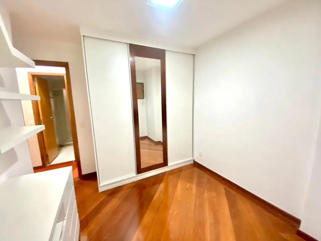 Apartment on the 14th floor with a grill on the balcony — photo 32
