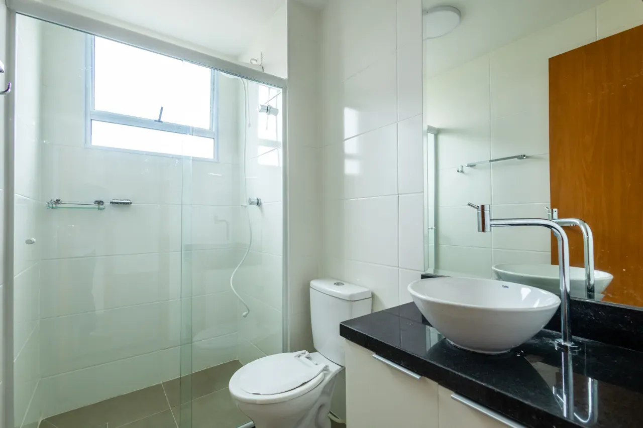 2-bedroom apartment with a washing machine in Curitiba — photo 12