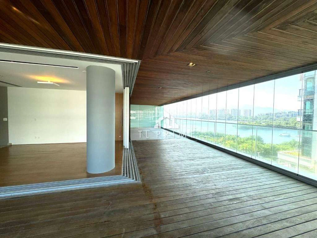 Apartamento de 1 quarto de 169 m² com varanda — photo 22