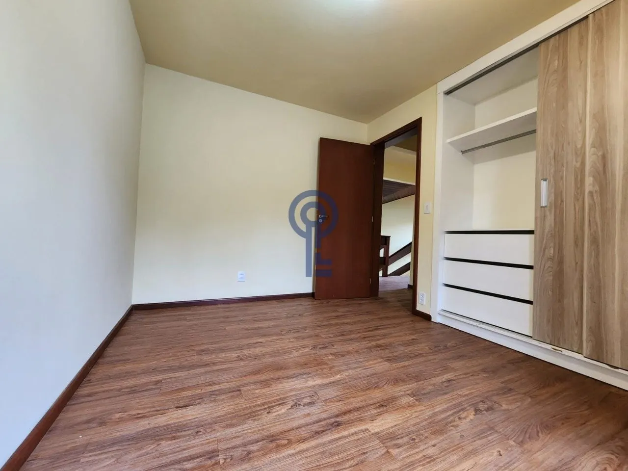 Condo house with 4 bedrooms and a private garden — photo 17