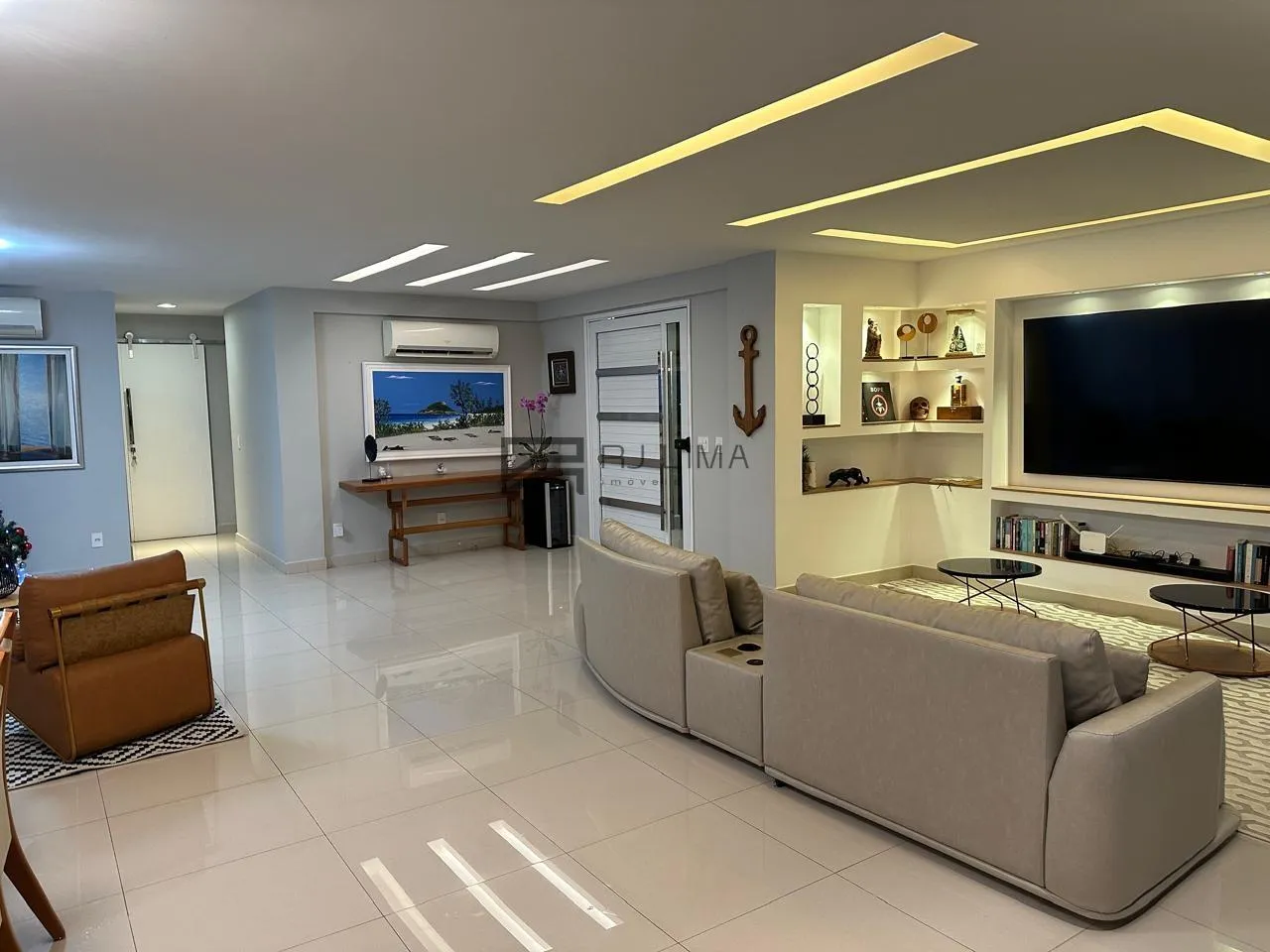 290 m² furnished house with 5 en-suites and 3 parking spaces — photo 35