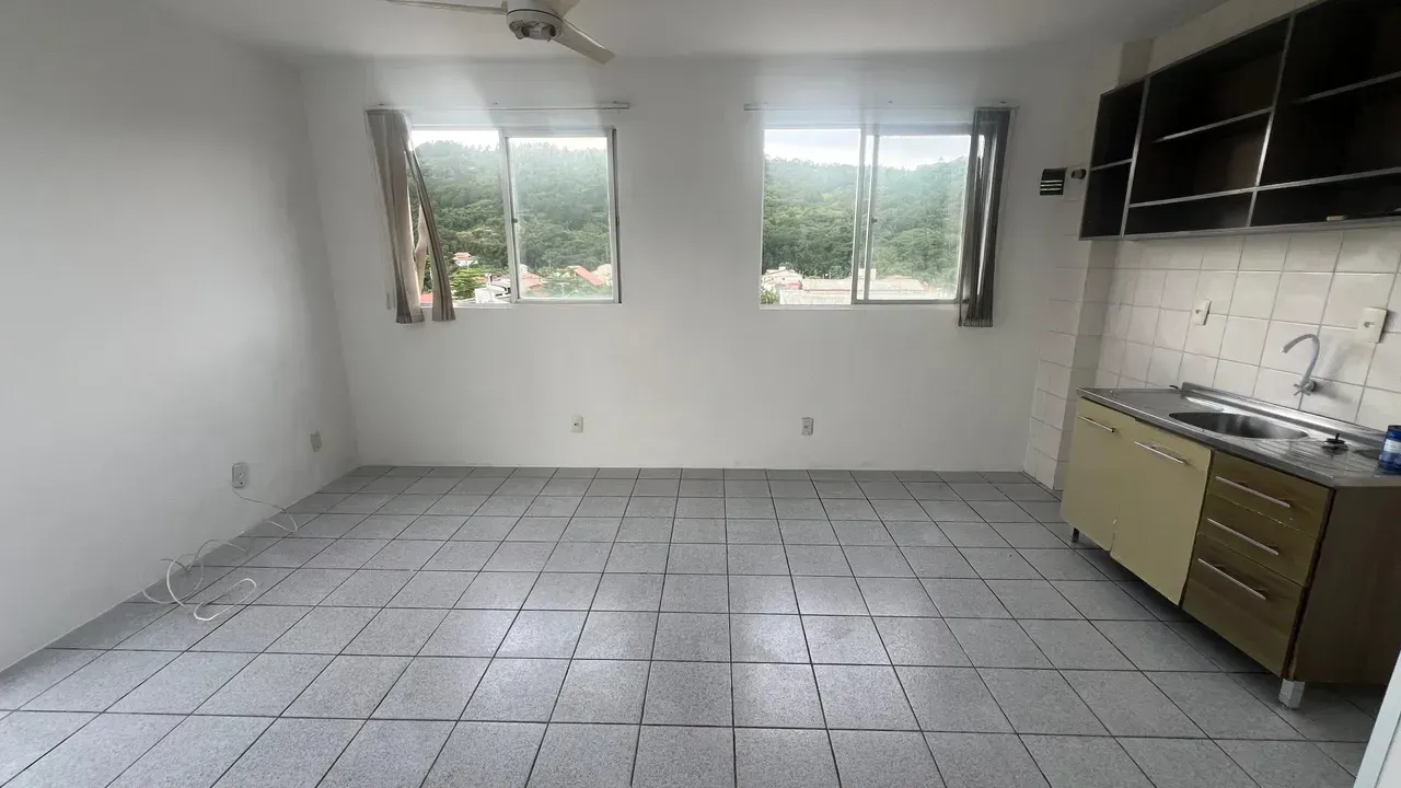 Вид на воду и 1 спальня: квартира 37 м² — photo 2