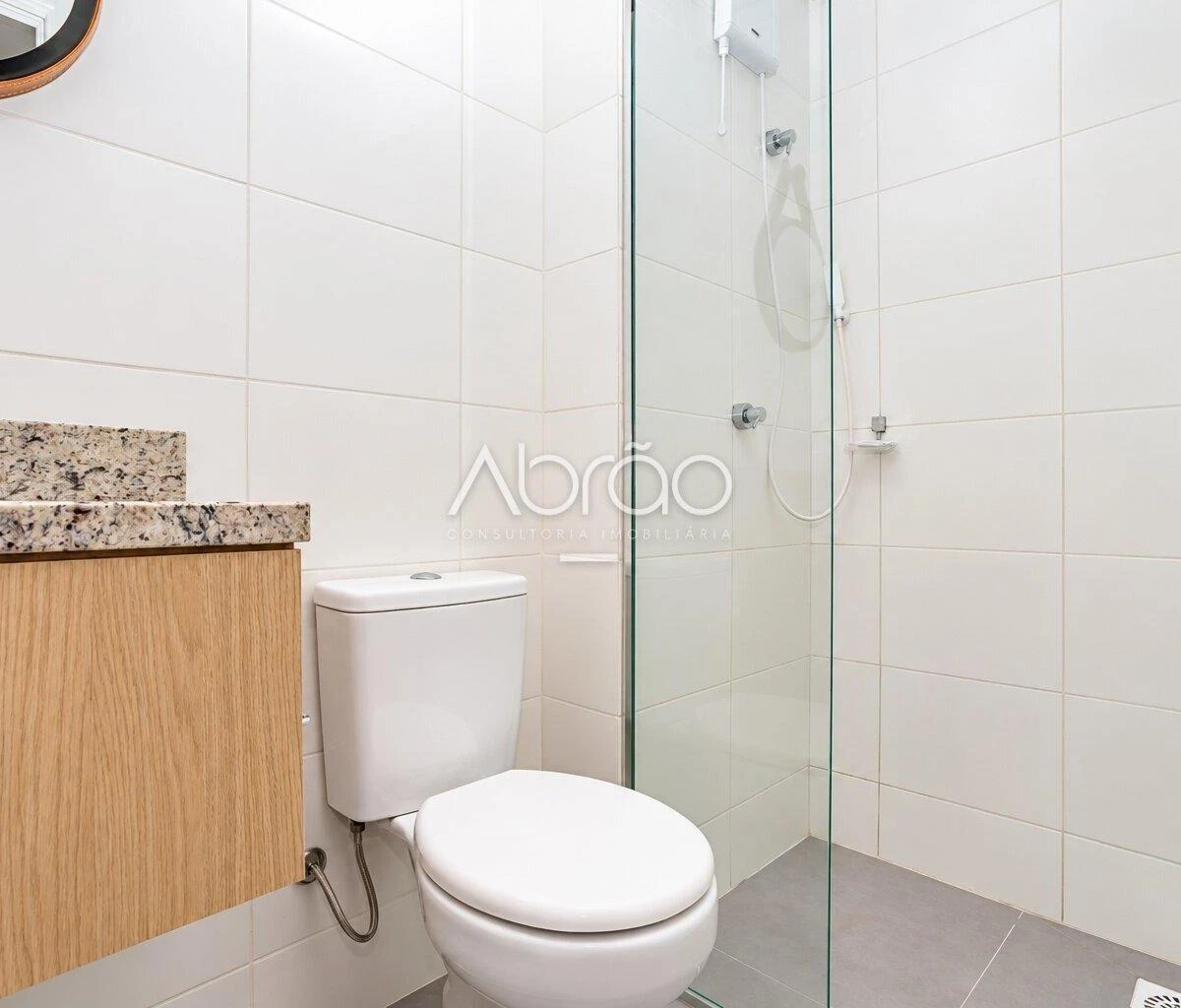 Studio mobiliado, 28 m², com janelas do piso ao teto — photo 18