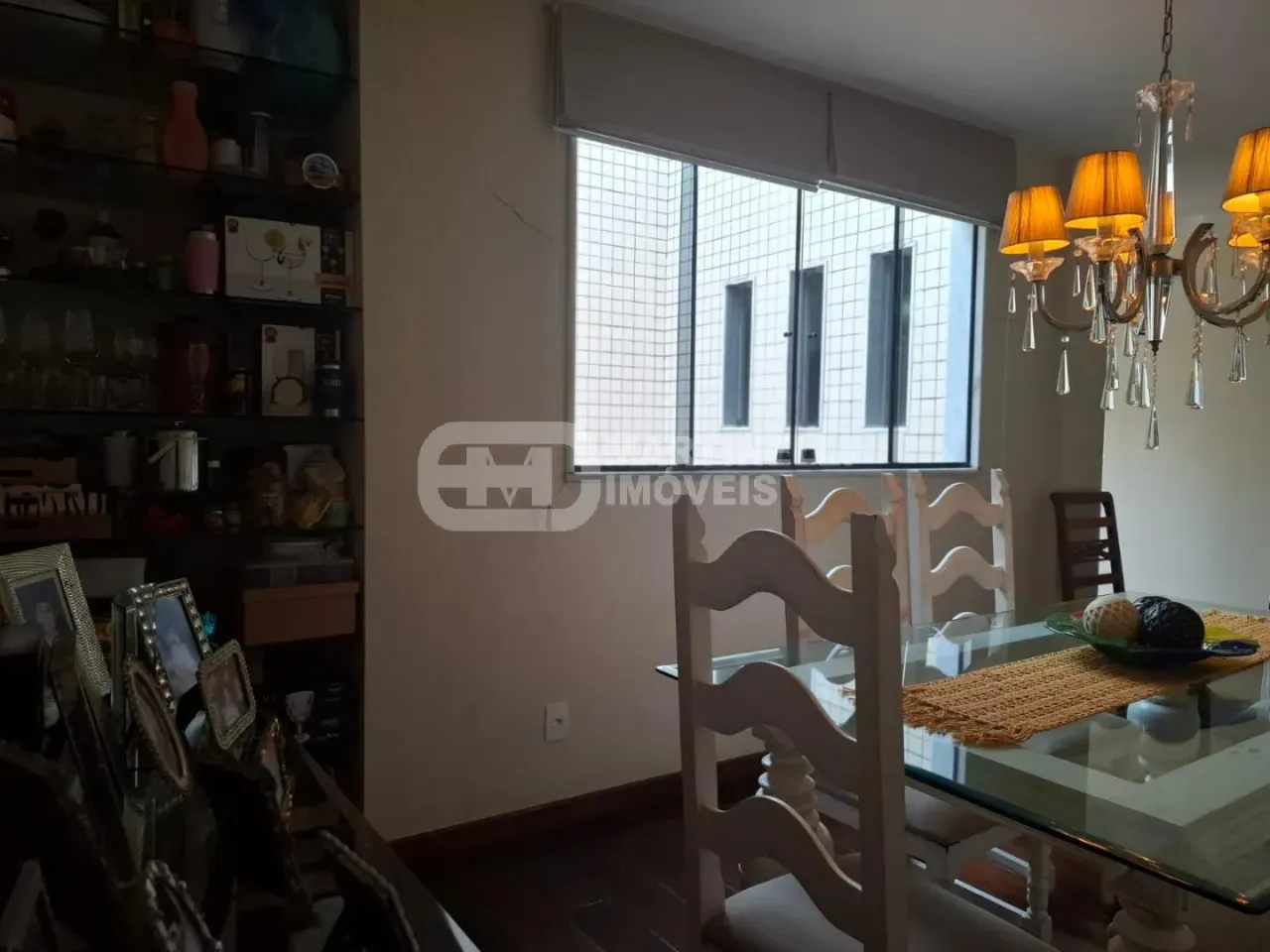 Furnished 3-bedroom apartment with a terrace — photo 17