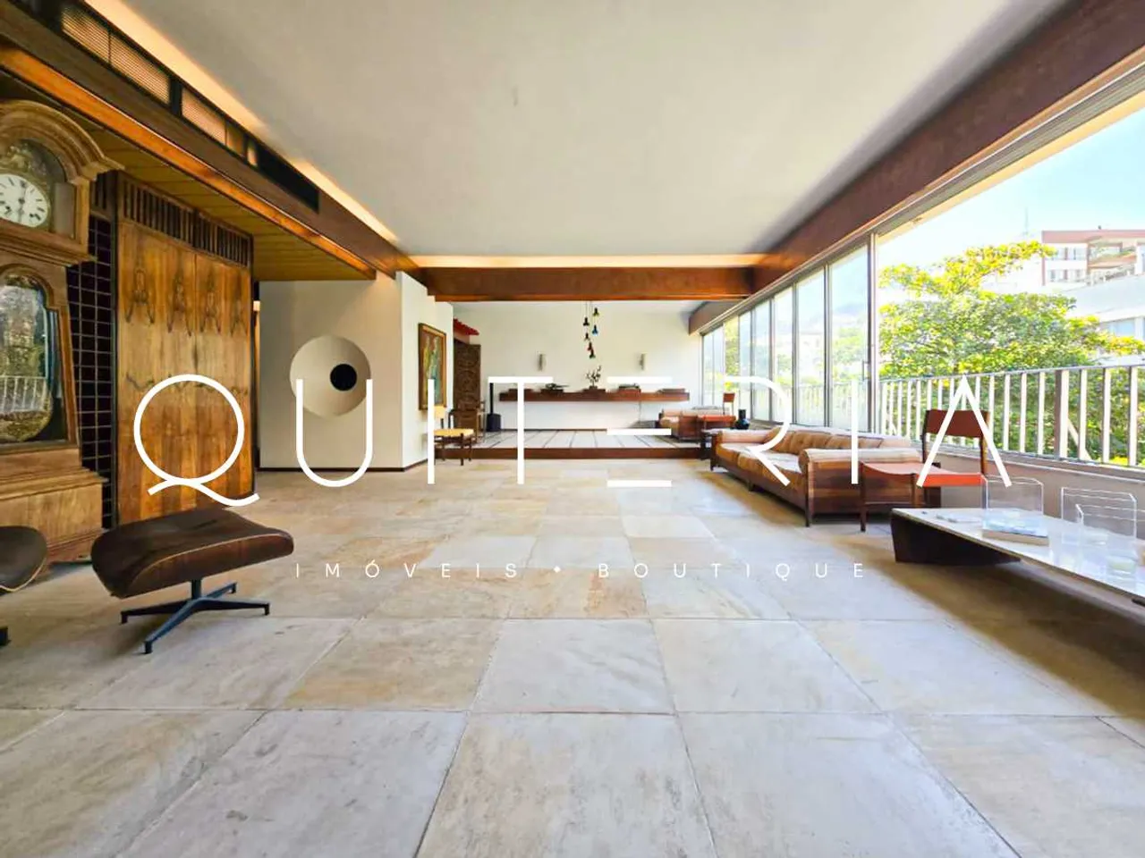 4-bedroom apartment with 4 bathrooms across 300 m² — photo 12